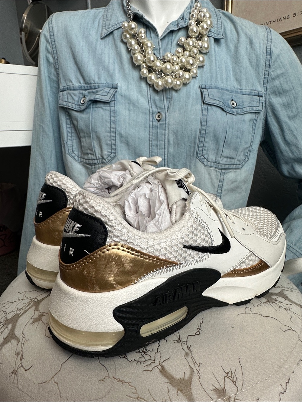 Women’s Nike Air Max size 6.5
